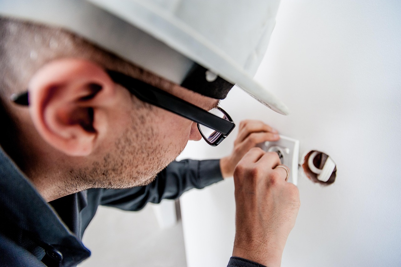 Contractors & Trades